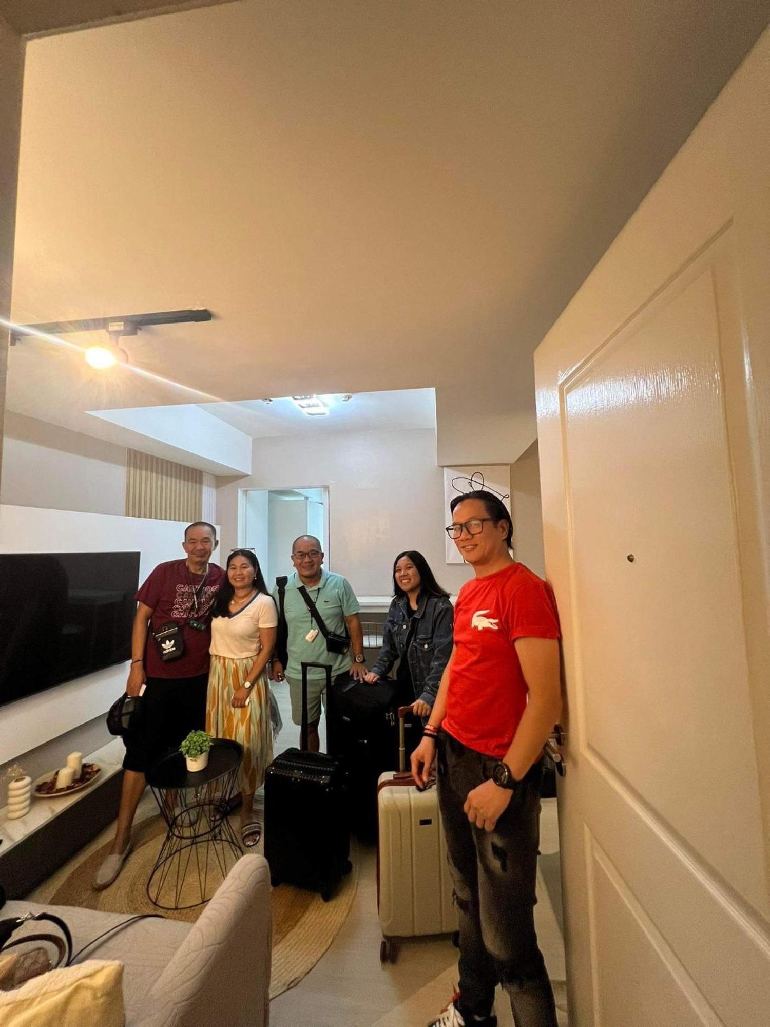 Azure Urban Resort Residence R&C - Paranaque Manilla Buitenkant foto