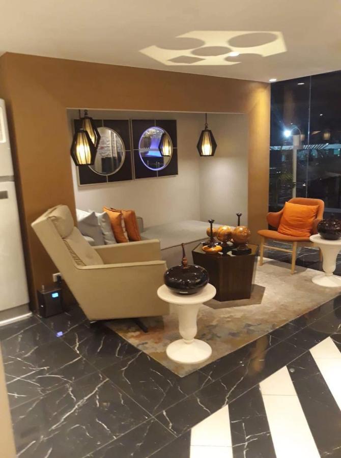 Azure Urban Resort Residence R&C - Paranaque Manilla Buitenkant foto